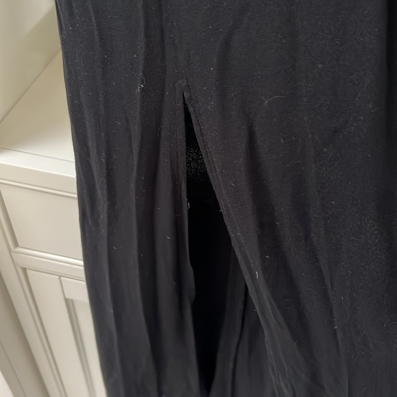 Reformation Black Midi dress - Picture 3 of 10